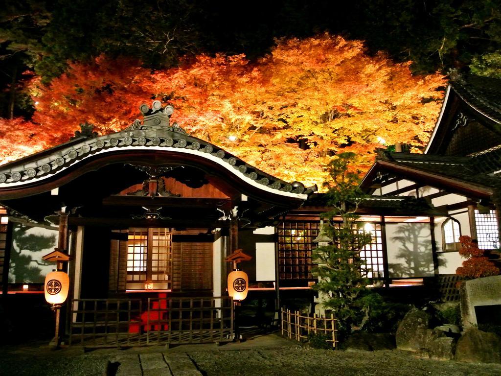 Gero Onsen Yukyunohana Экстерьер фото